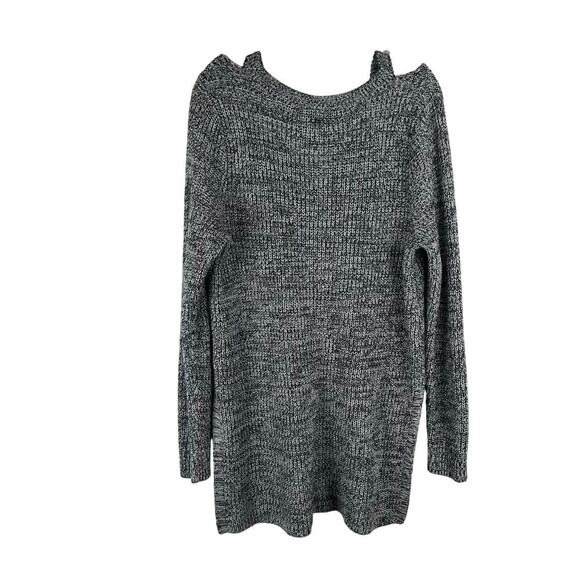 Torrid Cutout Shoulder Gray Sweater - Picture 4 of 9